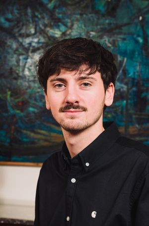 Erwan prof de cours-particuliers de sciences politiques à Paris 16e