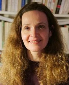 Ioana professeur particulier Français Groupe Réussite