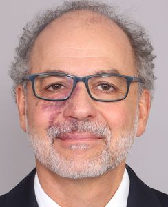 Jean-Baptiste professeur particulier Français Groupe Réussite