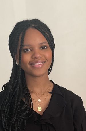 Ines prof de cours-particuliers de français à Calais