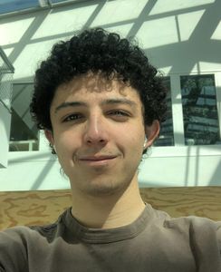 Sacha professeur particulier Maths Groupe Réussite