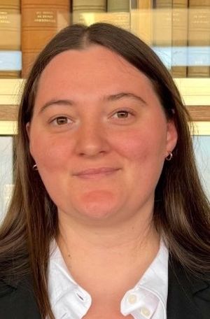 Camille prof de cours-particuliers de droit à Dammartin-en-Goële