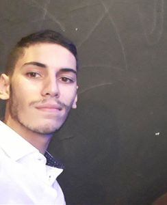 Ishak professeur particulier Maths Groupe Réussite