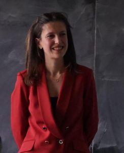 Thiziri professeur particulier Maths Groupe Réussite