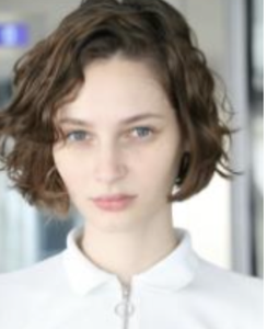 Eléonore professeur particulier Français Groupe Réussite