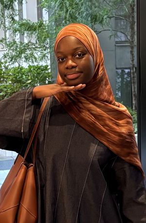 Aïsha prof de cours-particuliers de SES à Antony