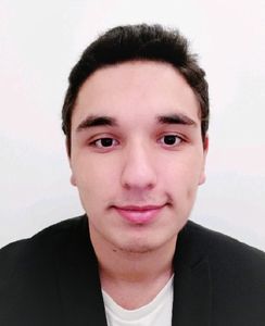 Arthur professeur particulier Maths Groupe Réussite