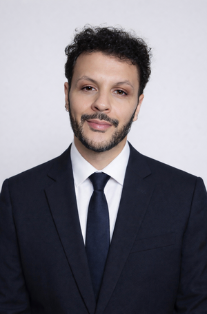 Julien prof de cours-particuliers de marketing à Menton