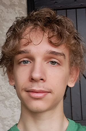 Adrien prof de cours-particuliers de physique à Sedan