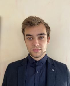 Axel professeur particulier Maths Groupe Réussite