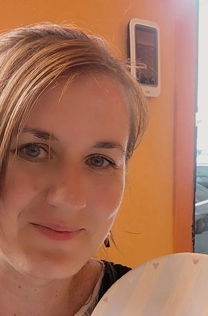 Tiffany prof de cours-particuliers d'histoire-géographie à Dinan