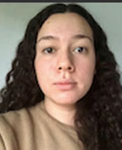 Julia professeur particulier Français Groupe Réussite