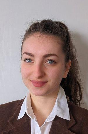 Ilona prof de cours-particuliers à Sainte-Luce-sur-Loire