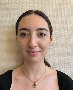 Céléna professeur particulier Maths Groupe Réussite