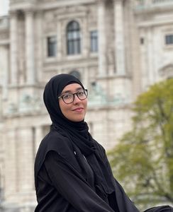 Fatima professeur particulier Espagnol Groupe Réussite