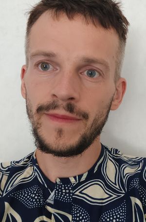 Louis prof de cours-particuliers de culture générale à Longwy