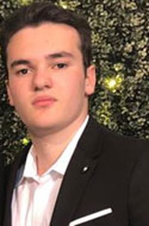 Sacha prof de cours-particuliers au Chambon-Feugerolles