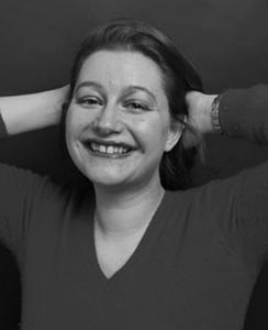 Delphine professeur particulier Français Groupe Réussite