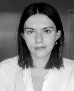 Milena professeur particulier Français Groupe Réussite