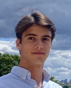 Léo professeur particulier Maths Groupe Réussite