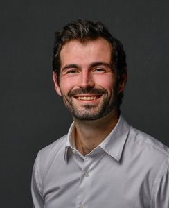 Nicolas professeur particulier Gestion financière Groupe Réussite
