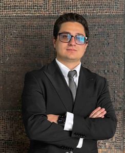 Simon professeur particulier Droit des contrats Groupe Réussite