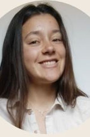 Julie prof de cours-particuliers à Nantes
