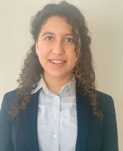 Narjis professeur particulier Anglais Groupe Réussite