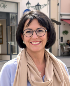 Hélène professeur particulier Français Groupe Réussite