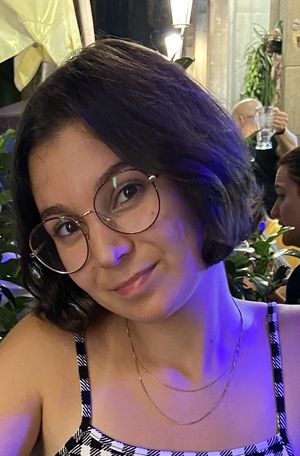 Nora prof de cours-particuliers d'informatique à Vierzon