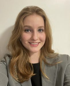 Julie professeur particulier Maths Groupe Réussite