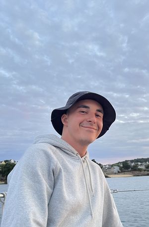 Baptiste prof de cours-particuliers de physique à Pertuis