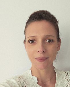 Noemie professeur particulier Français Groupe Réussite