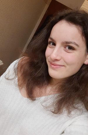 Laura prof de cours-particuliers d'humanites littérature philosophie à Rueil-Malmaison