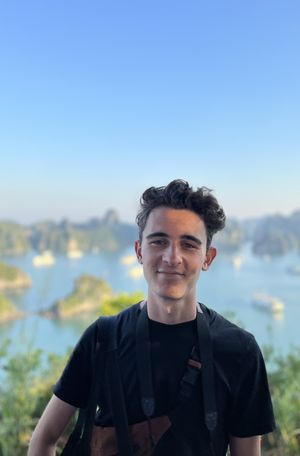 Romain prof de cours-particuliers d'histoire-géographie à Lyon 9e