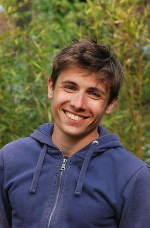 Valentin prof de cours-particuliers de culture générale à Boulogne-Billancourt