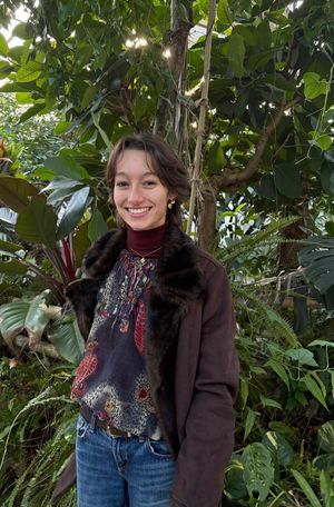 Ilham prof de cours-particuliers de physique-chimie à Lille