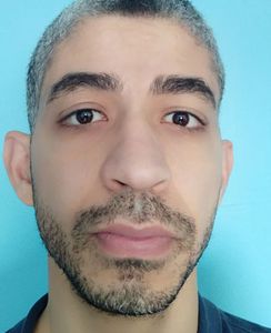 Lotfi professeur particulier Maths Groupe Réussite