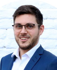 Cédric professeur particulier Anglais Groupe Réussite