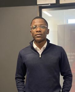 Paul-Junior Gloire professeur particulier Droit Groupe Réussite