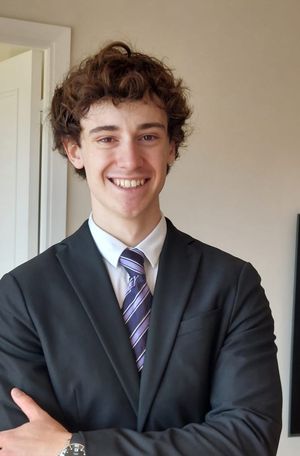 Tom prof de cours-particuliers de maths à Saint-Laurent-du-Var