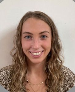 Charlotte professeur particulier Français Groupe Réussite