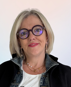 Caroline professeur particulier Français Groupe Réussite