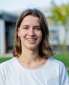 Clara professeur particulier Physique-chimie Groupe Réussite