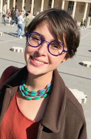 Clémence prof de cours-particuliers en lycée