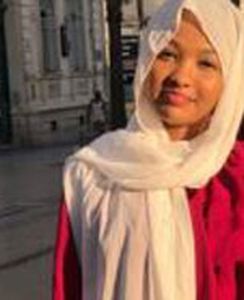 Fatime professeur particulier Maths Groupe Réussite