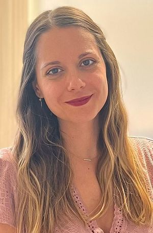 Caroline prof de cours-particuliers de droit à Nîmes