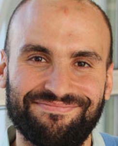 Aziz professeur particulier Chimie Groupe Réussite
