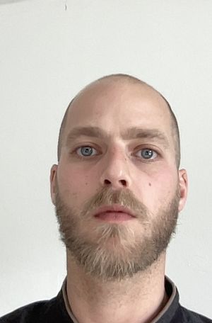 Loïc prof de cours-particuliers de français à Tournon-sur-Rhône
