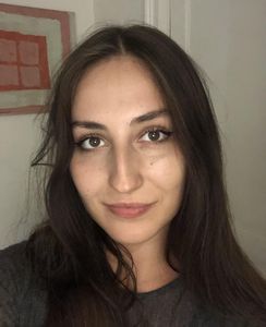 Elsa professeur particulier Français Groupe Réussite